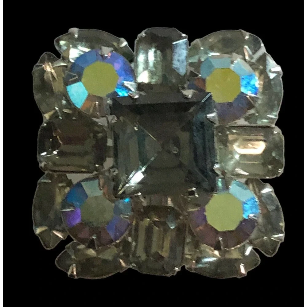 1950s Judy Lee Black & Smokey Grey Aurora Borealis Crystal Clip On Earrings